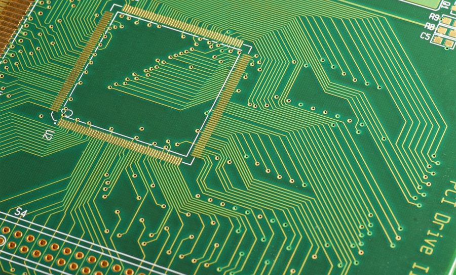 Wet and Dry PCB Etching Solutions: Which Process is the Right Solution? |  Blog | Altium Designer