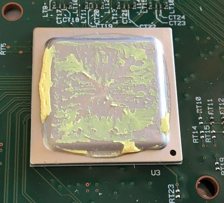 Pasta térmica en la CPU: consecuencias de poner demasiada o muy poca
